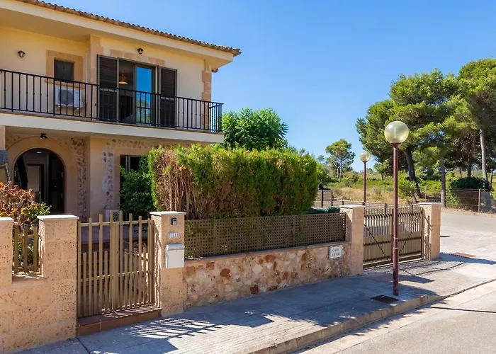 Casa Jordi بيت للعطل *